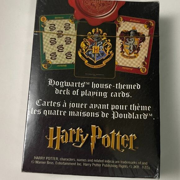 Harry Potter Hogwarts House Themed Illustrated Playing Cards NEW - Picture 3 of 6